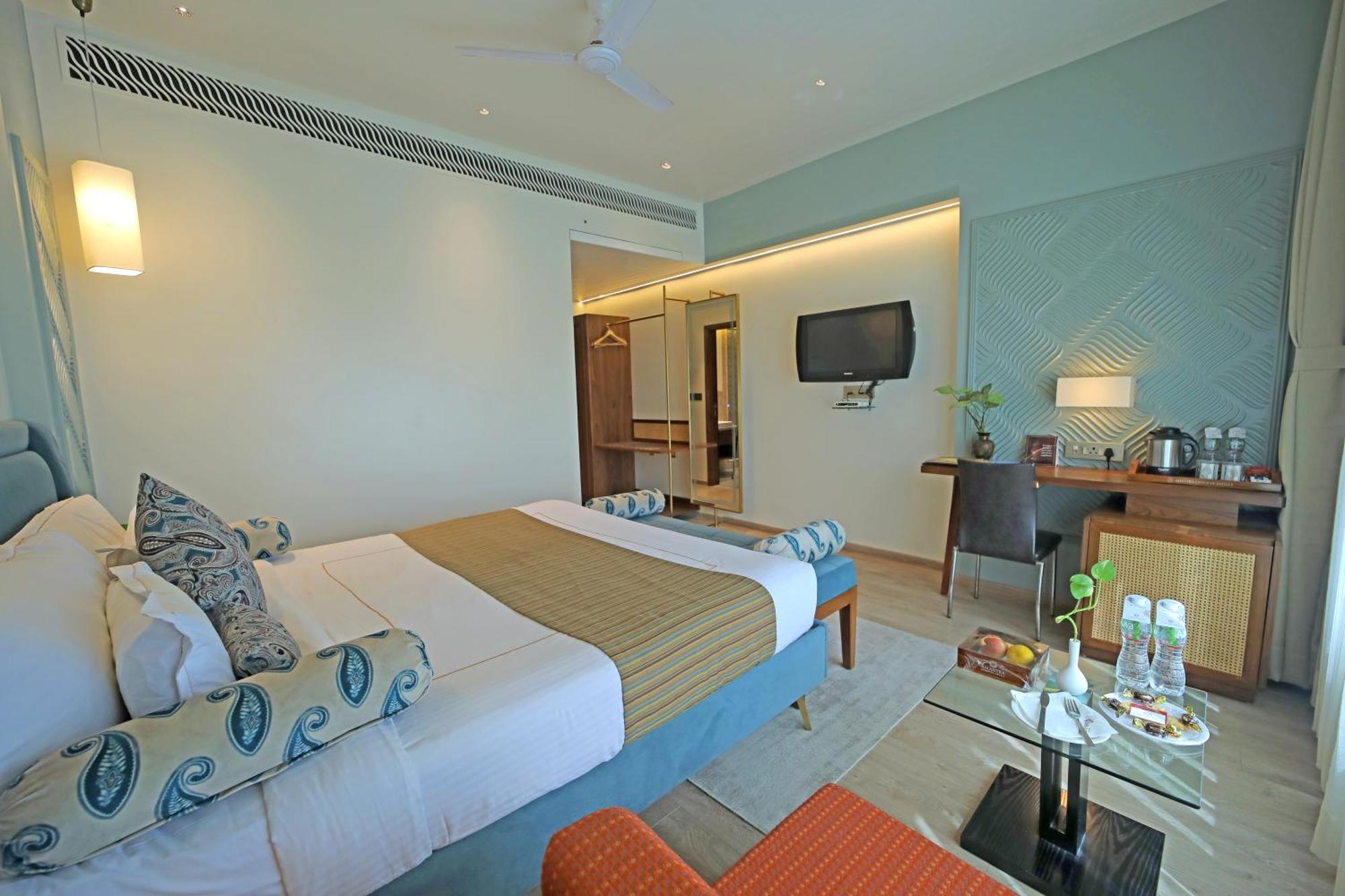 אודייפור Amantra Comfort Hotel מראה חיצוני תמונה