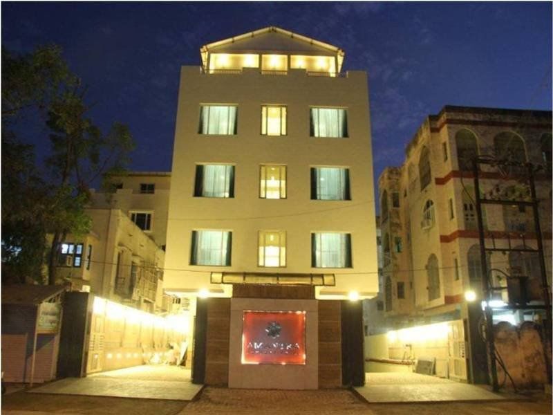 אודייפור Amantra Comfort Hotel מראה חיצוני תמונה